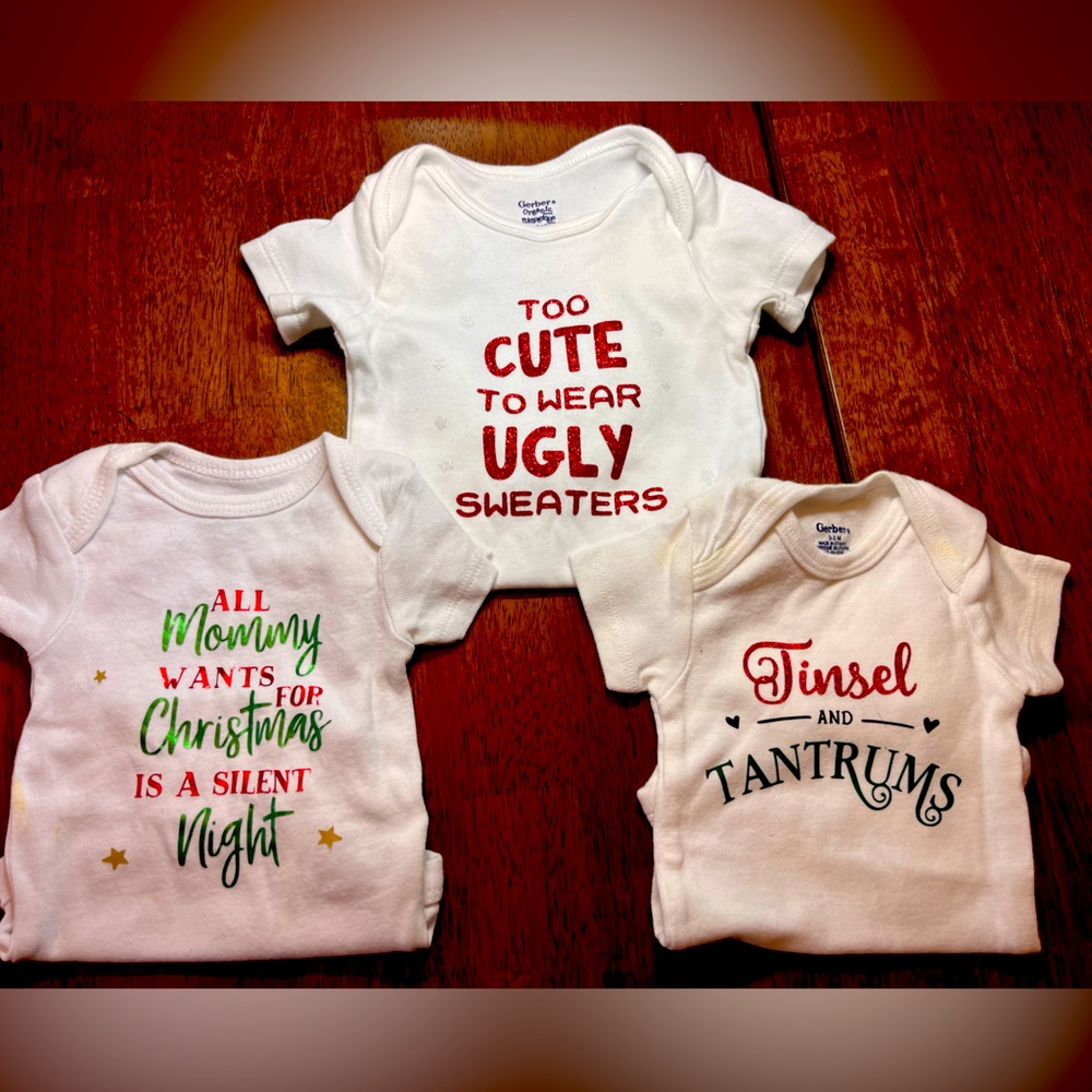 Homemade Funny Newborn Christmas/ Winter Holiday Onesies Newborn/0-3 months